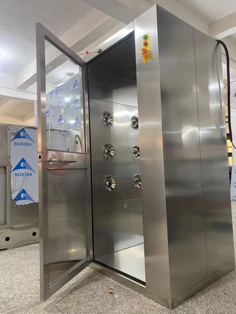 1697940249252775.jpg 不銹鋼風淋室.jpg